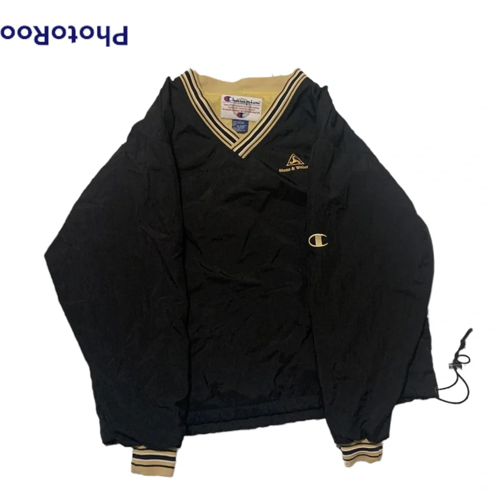 Champion outerwear - Picture 3 of 6